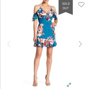 Band of Gypsies Floral Shoulder Ruffle Dress XS